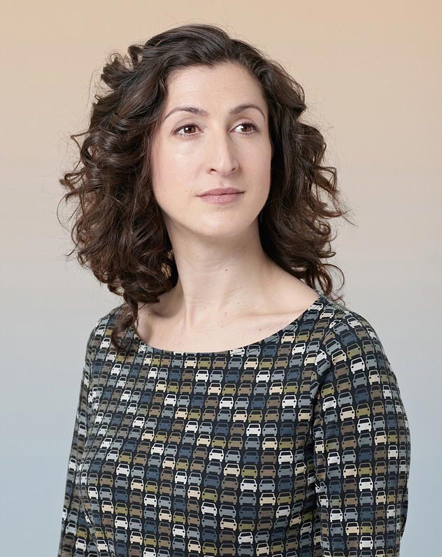 Успешные модели рук демонстрируют свои менее успешные лица лица моделей рук, модели рук показали свои лица, модели рук демонстрируют лица