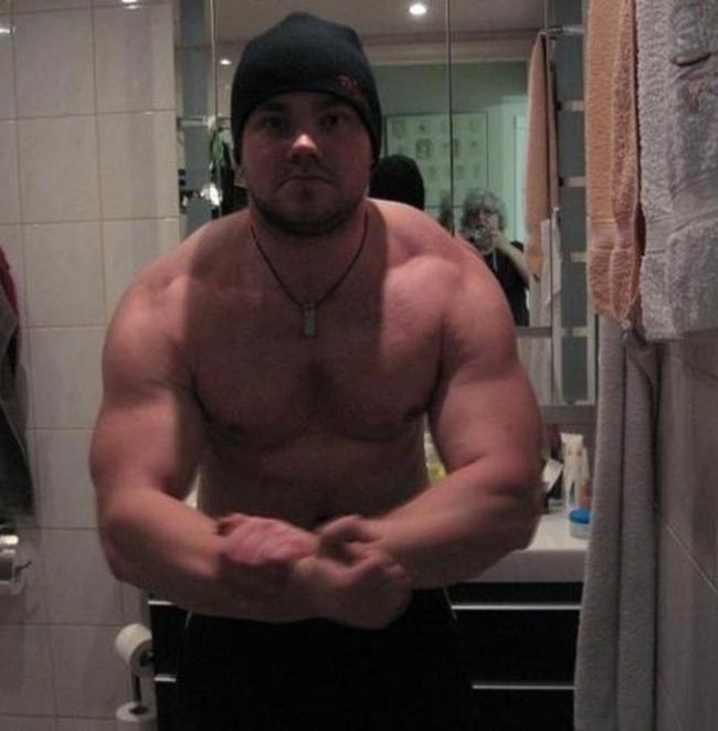 компрометирующие снимки, люди скомпрометировали себя, снимки не должны были попасть в интернет