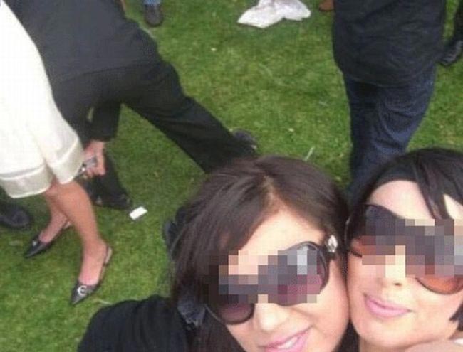 компрометирующие снимки, люди скомпрометировали себя, снимки не должны были попасть в интернет