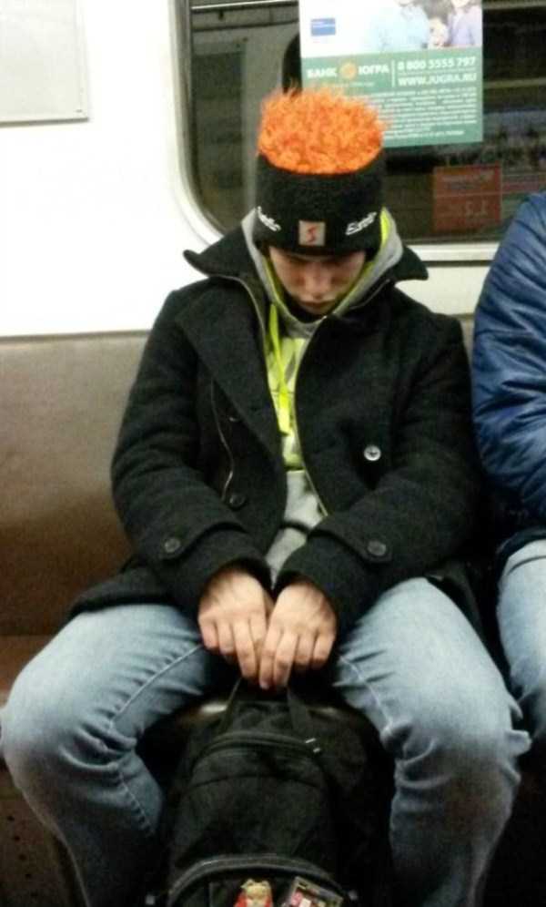 Безумные пассажиры российского метро, мода петербургского метро