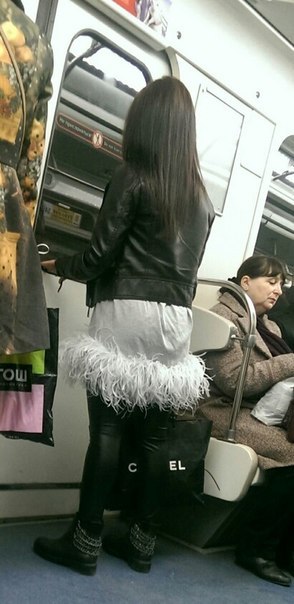 мода петербургского метро, мода метро, модники в транспорте, странные пассажиры метро 
