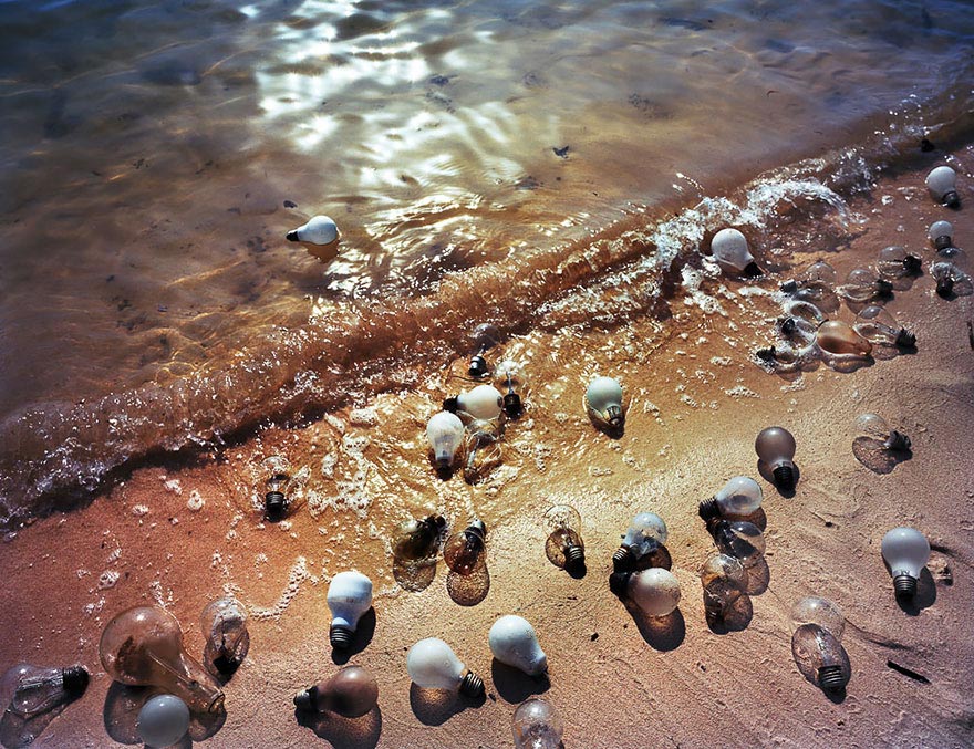 Мусорный арт: художник создаёт инсталляции из мусора из 50 стран мира Alejandro Duran, Алехандро Дюран, арт из мусора, Washed Up, Сиан-Каан