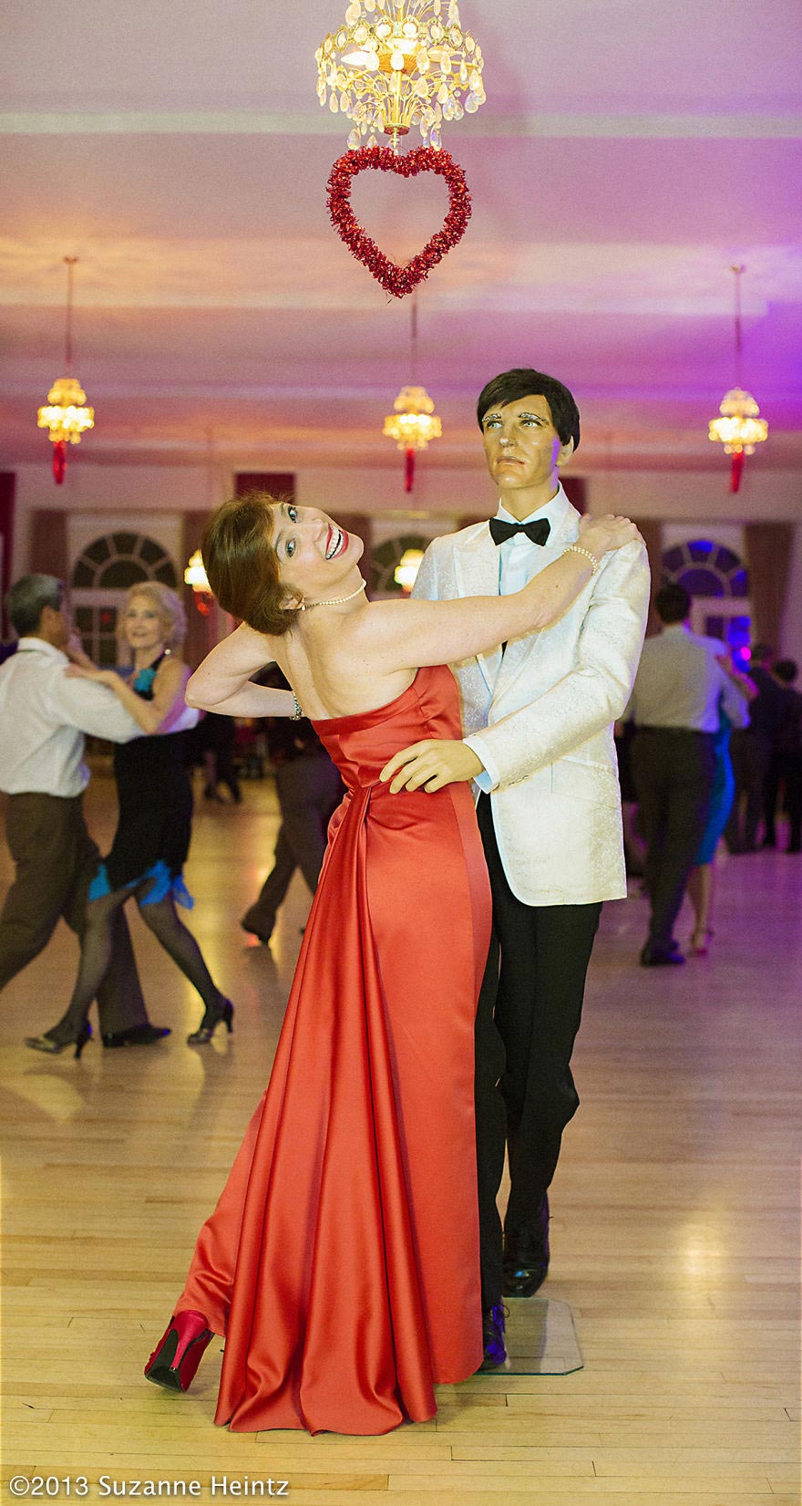 Я вышла замуж за манекена, семья манекенов,Сюзанна Хайнс, Suzanne Heintz