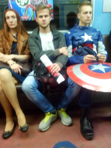 Мода, ты пьяна, иди домой или убийственные модники российского метро мода петербургского метро, мода метро, модники в транспорте, странные пассажиры метро