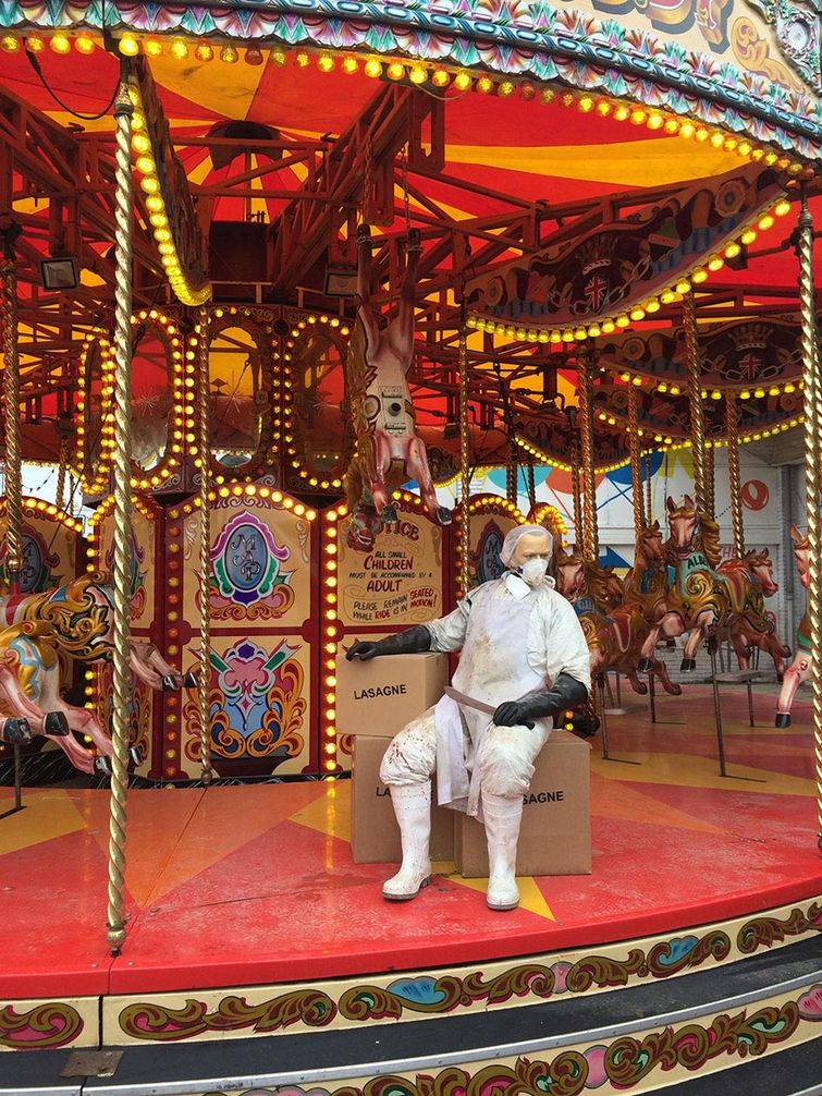 парк Dismaland, Дисмалэнд, парк от Бэнкси, парк Banksy, кошмарная версия Диснейленда,