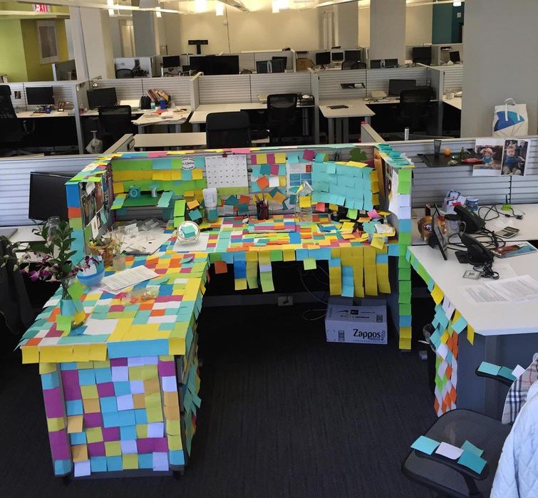 Творческие люди, страдающие всякой фигнёй на работе, которым не нужен интернет, чтобы развлечься люди на работе смешное, люди страдают фигнёй на работе, люди на работе приколы