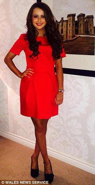 он для нас умер, друзья устроили шуточные похороны, шуточные похороны для друга, похороны для друга нашел девушку