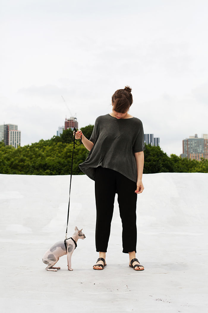 Брайан Виллс, Brianne Wills, девушки со своими котами, девушки с кошками которых они приютили