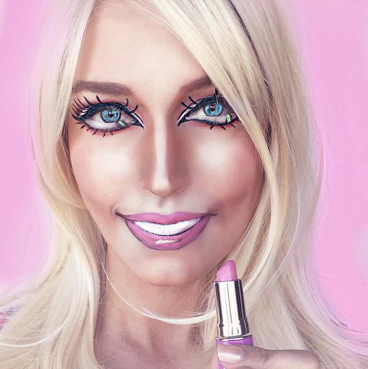 Ребекка Свифт, Rebecca Swift, Pop Culture Makeup, превращает себя в персонажей и знаменитостей макияж