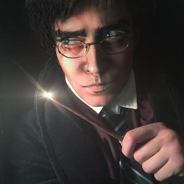 Ребекка Свифт, Rebecca Swift, Pop Culture Makeup, превращает себя в персонажей и знаменитостей макияж