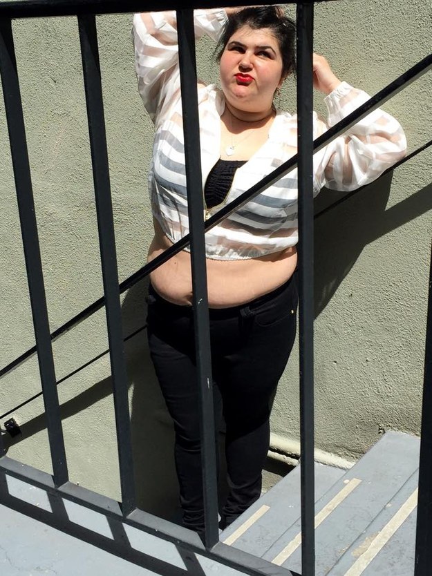 crop top fat, короткие топы на толстых, короткие топы плюс сайз