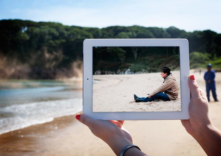 Тииа Эман, Сату Уолден, подруги путешествуют посещают места схемок, IPad кадры из фильмов, IPad кадры фильмов места съемок