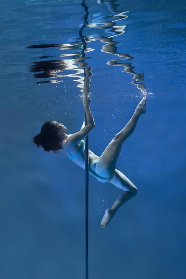 Pole dance под водой, Pole dance underwater, подводные танцы, Бретт Стенли, Brett Stanley