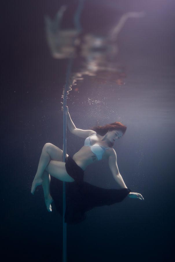 Pole dance под водой, Pole dance underwater, подводные танцы, Бретт Стенли, Brett Stanley