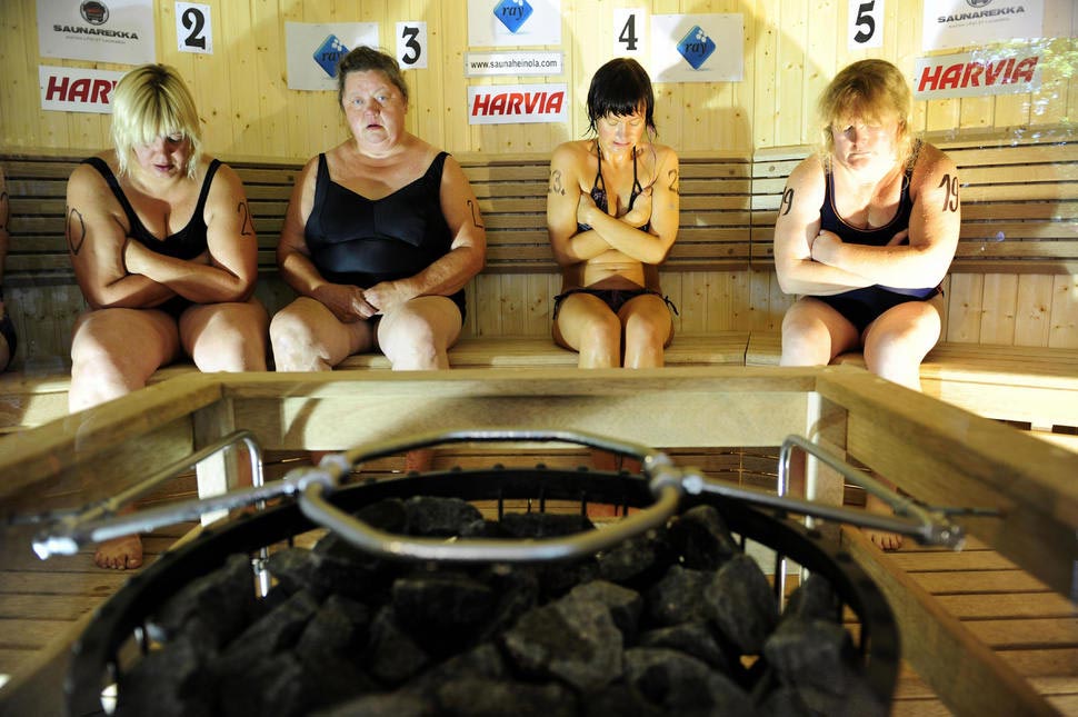 самые странные соревнования, безумные конкурсы, сумасшедшие состязания