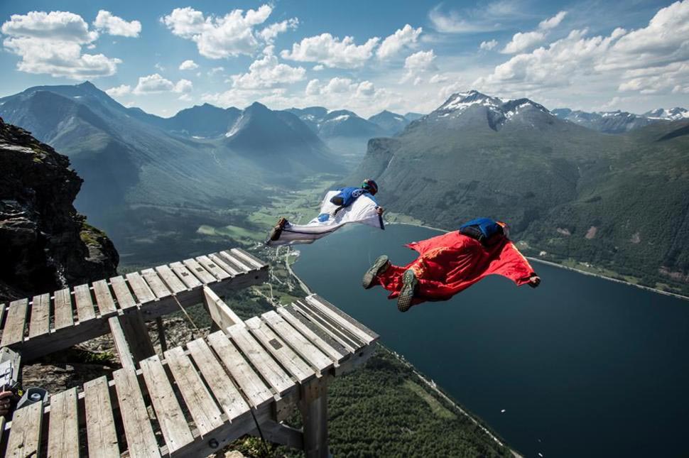 самые странные соревнования, безумные конкурсы, сумасшедшие состязания