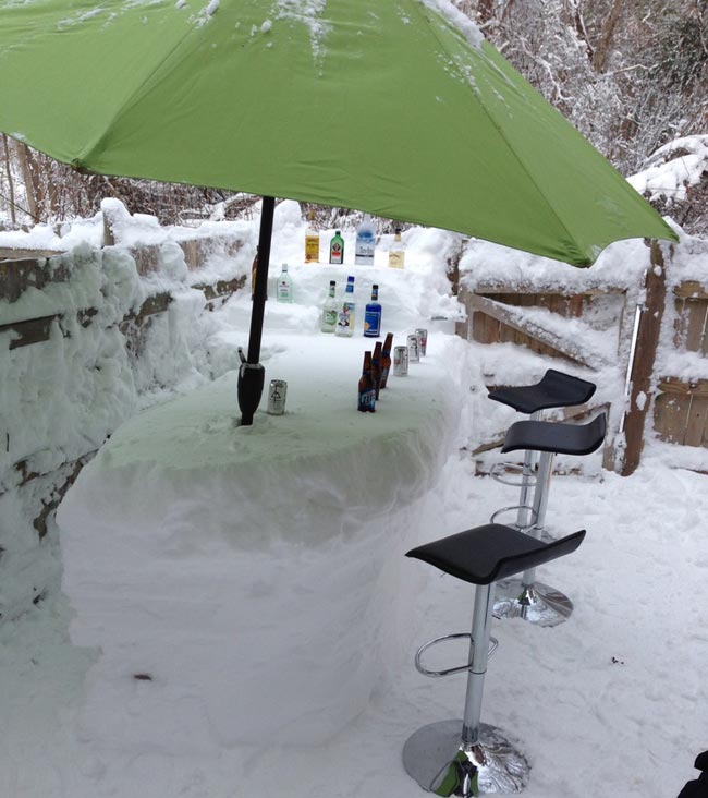 гениальное использование снега, снег это весело, приколы со снегом