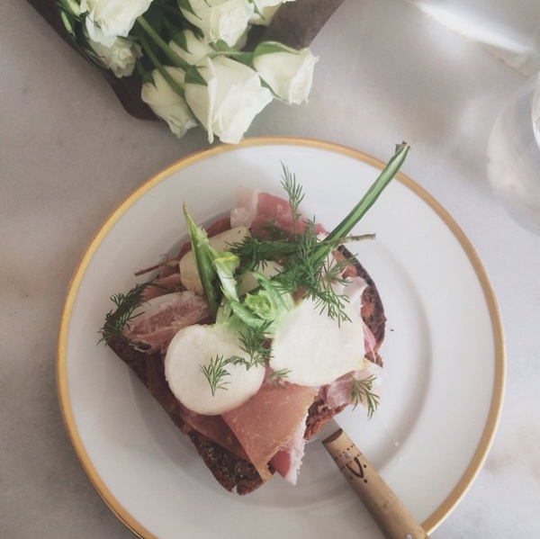 Традиционная уличная еда разных стран, бутерброды из разных стран мира