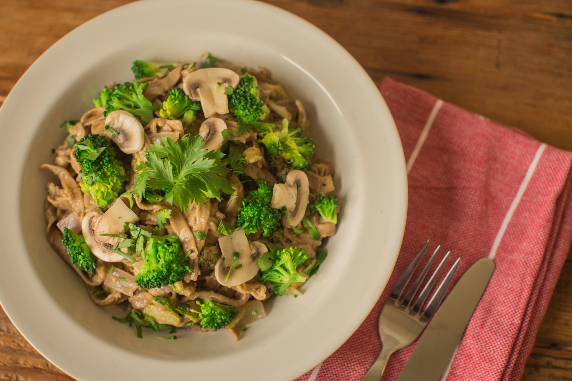 Сладкий яд: 10 дельных советов, которые помогут избавиться от тяги к сладкому как не ест сладкое, как избавиться от тяги к сладкому, как перестать есть сладкое