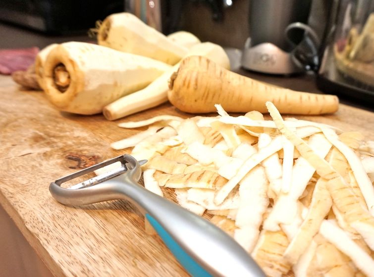 какие продукты лучше не чистить, продукты которые полезнее есть с кожурой