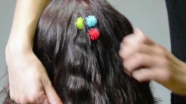 Bunchems, игрушка оставляющая маленьких девочек без волос, игрушка путается в волосах, из-за игрушки обрезать волосы, игрушка застревает в волосах