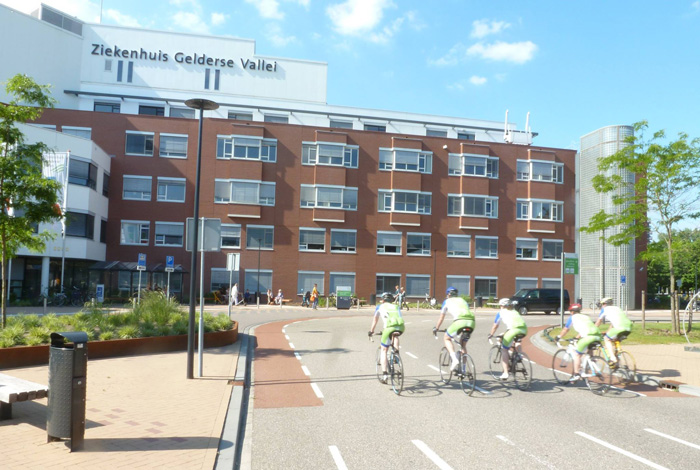 уникальная больничная койка, кровать в родильном отделении голландии