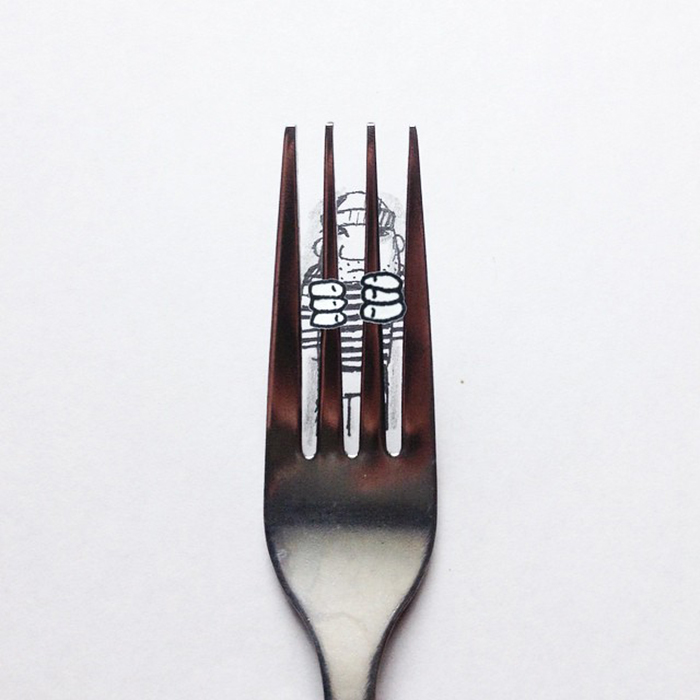 художник создаёт картины используя предметы быта, Кристиан Менса, Kristián Mensa