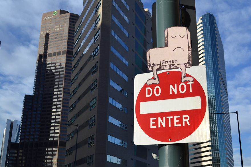 художник создаёт картины используя предметы быта, Кристиан Менса, Kristián Mensa