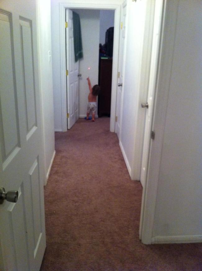 фотографии как трудно быть отцом, как трудно быть молодым отцом, доказательства трудно быть отцом, отцы и дети смешное