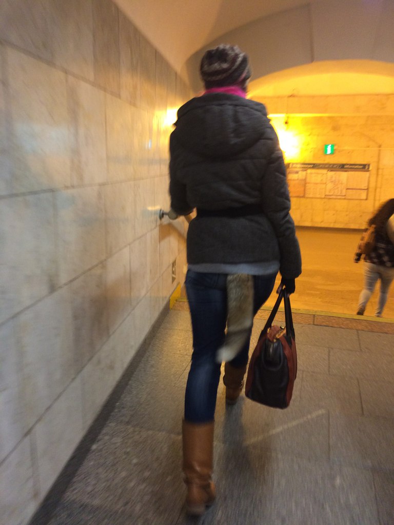 мода петербургского метро, мода метро, модники в транспорте, странные пассажиры метро 