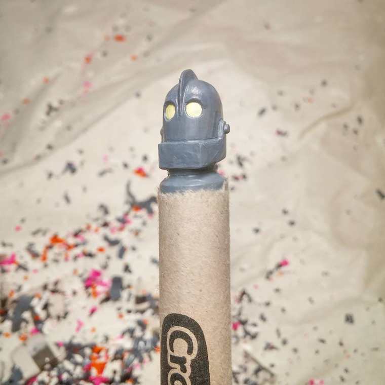 персонажи из восковых мелков, вырезает из восковых мелков, скульптуры из восковых мелков, Хоанг Тран, Hoang Tran