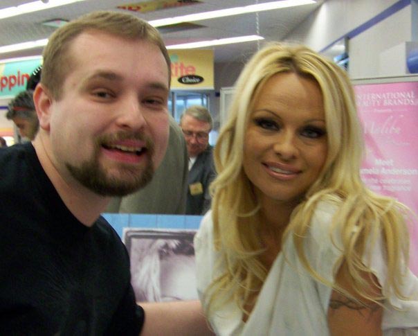 селфи со знаменитостями, парень делает фотографии со знаменитостями