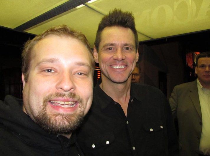 селфи со знаменитостями, парень делает фотографии со знаменитостями