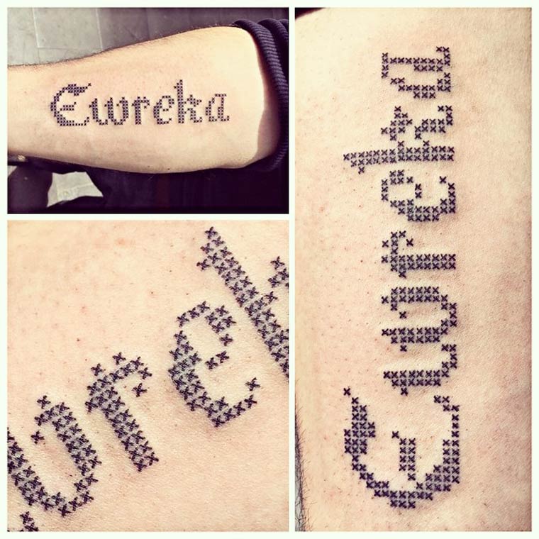  Eva Krbdk, татуировки крестиком, тату под вышивку, татуировка вышивка крестиком