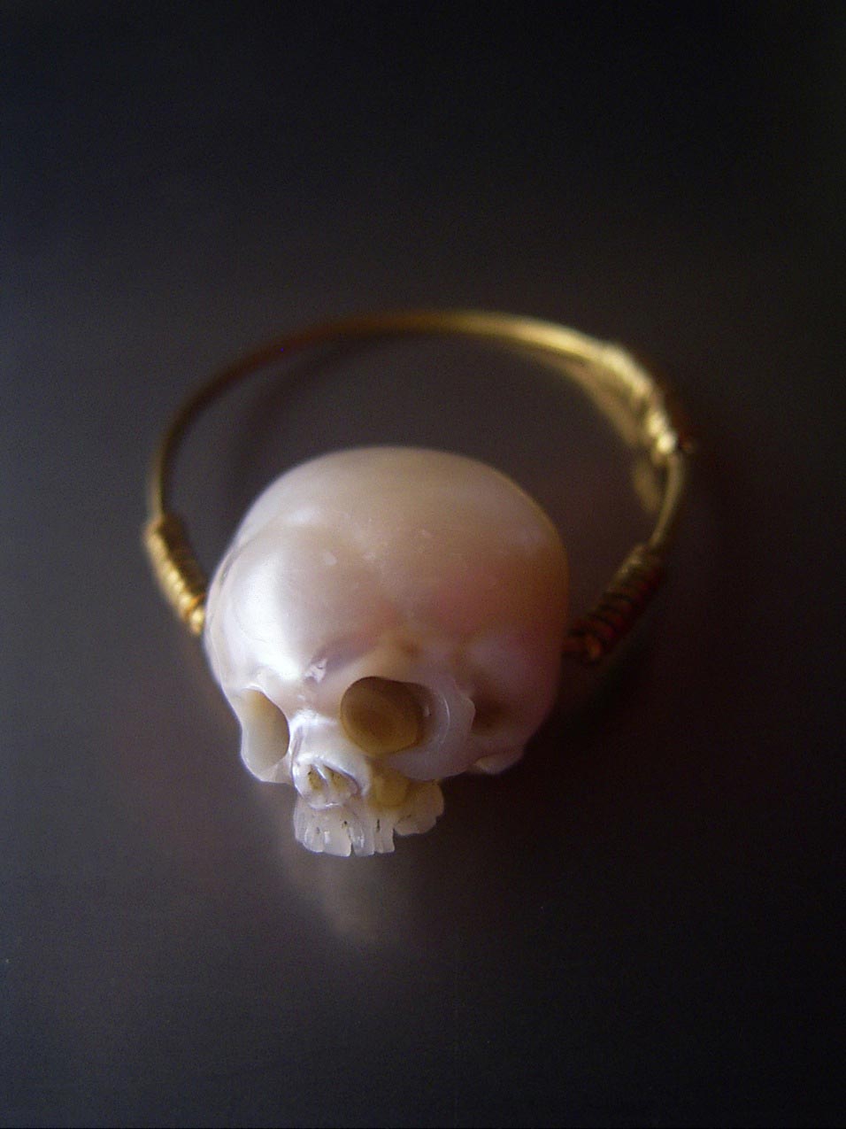 Жемчужные черепа: японский ювелир высекает из жемчуга перламутровые черепа и это высшая степень искусства жемчужные черепа, черепа из жемчуга, Синдзи Накаба, Shinji Nakaba