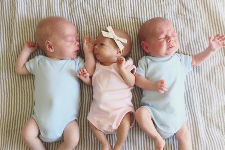 родила тройню на 7 месяце беременности, родила тройню спасти жизнь дочери