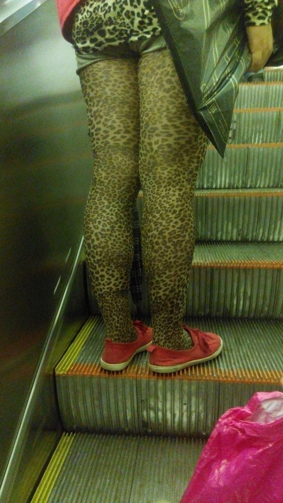 мода петербургского метро, мода метро, модники в транспорте, странные пассажиры метро 