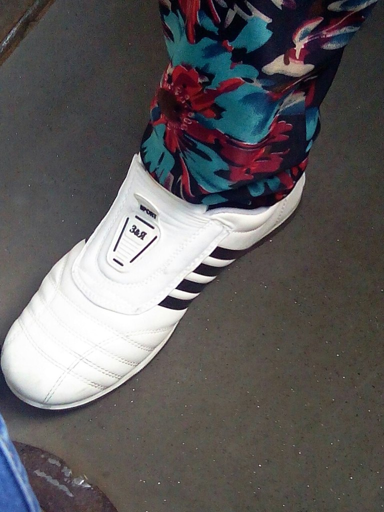 мода петербургского метро, мода метро, модники в транспорте, странные пассажиры метро 