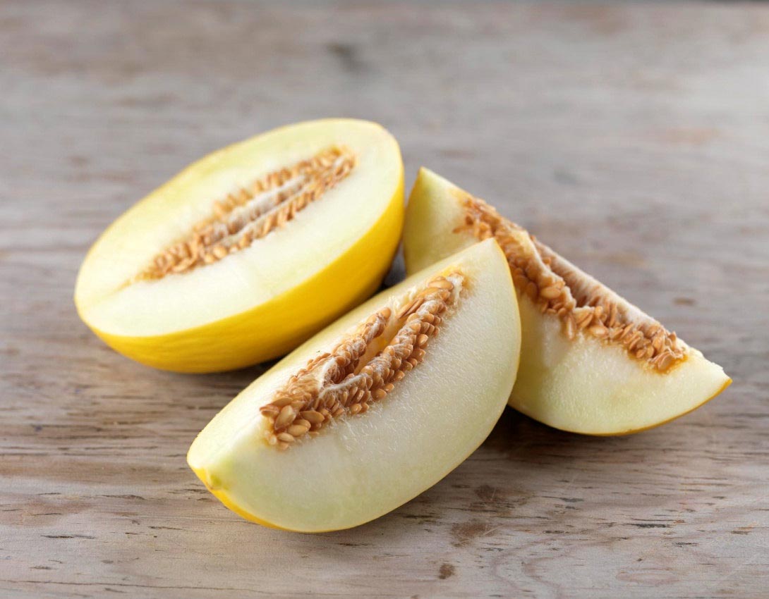 еда для загара, продукты помогающие загореть