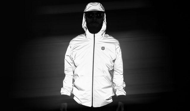 Анти-папарацци: одежда, которая может испортить любое фото со вспышкой одежда Flashback, анти-папарацци, одежда портит фотографии со вспышкой, одежда отражающая вспышку