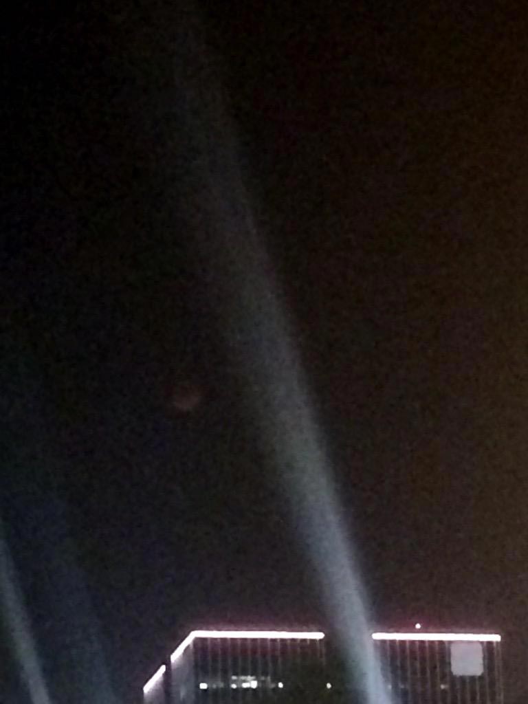 факты о кровавой супер луне, кровавая суперлуна, фотографии кровавой суперлуны из разных стран, кровавая супер луна в разных странах