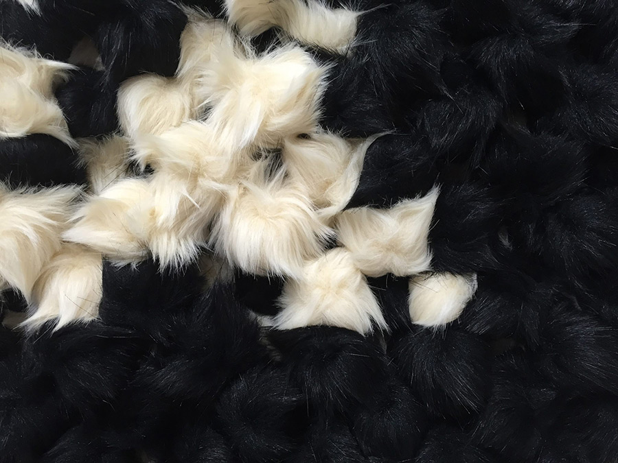 Даниэль Розин, Daniel Rozin, интерактивное меховое зеркало, PomPom Mirror 