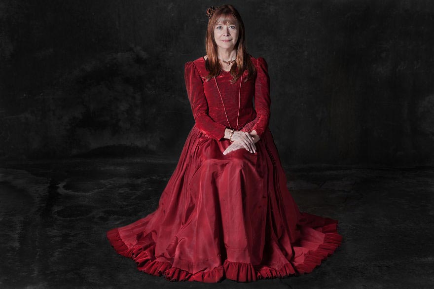 люди похожие на стулья, ожившая рухлядь, Хория Манолаке, Horia Manolache, стулья были людьми