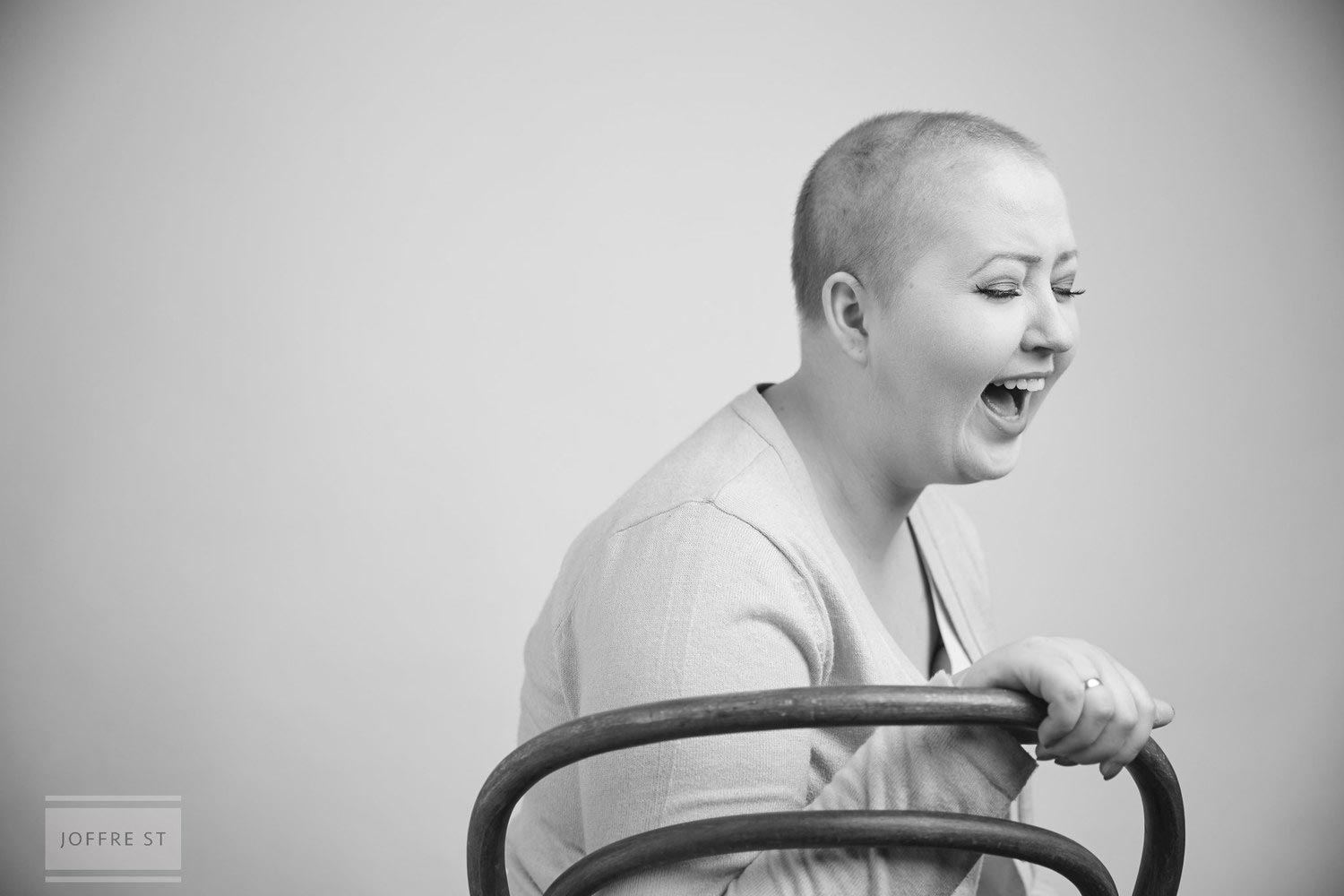 фотосессия после двойной мастэктомии и потери волос, фотосессия после двойной мастэктомии и химиотерапии, Эллисон Снэр, Allison Snare, девушка после двойной мас