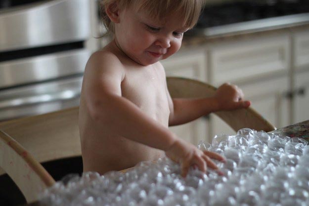 16 гениальных способов, которые помогут отвлечь вашего ребёнка в магазине чем занять ребёнка в магазине, как отвлечь ребёнка в магазине