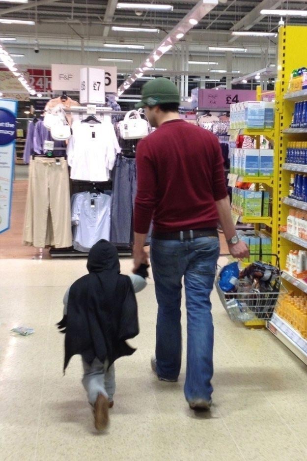 16 гениальных способов, которые помогут отвлечь вашего ребёнка в магазине чем занять ребёнка в магазине, как отвлечь ребёнка в магазине