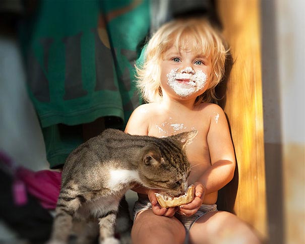 дети и коты, ребёнок и кот, kids with cats