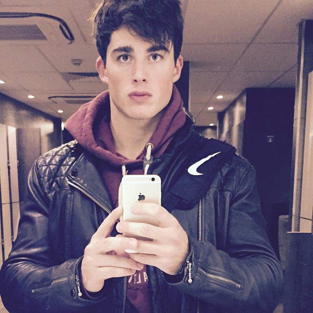 Студенты случайно узнали, что их преподаватель математики горячая фитнес-модель Пьетро Бозелли, Pietro Boselli, преподаватель фитнес модель, преподаватель математики модель, студенты узнали что преподаватель модель