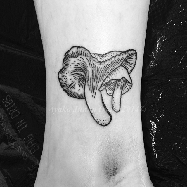 чёрно-белые тату, татуировки с едой