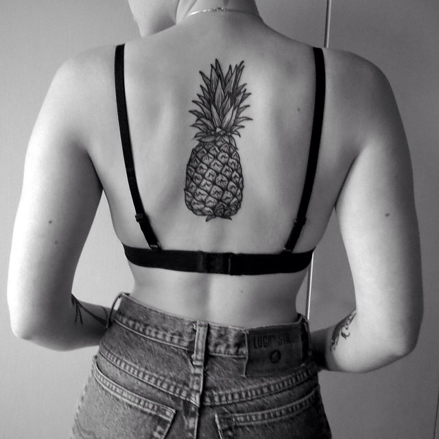 чёрно-белые тату, татуировки с едой